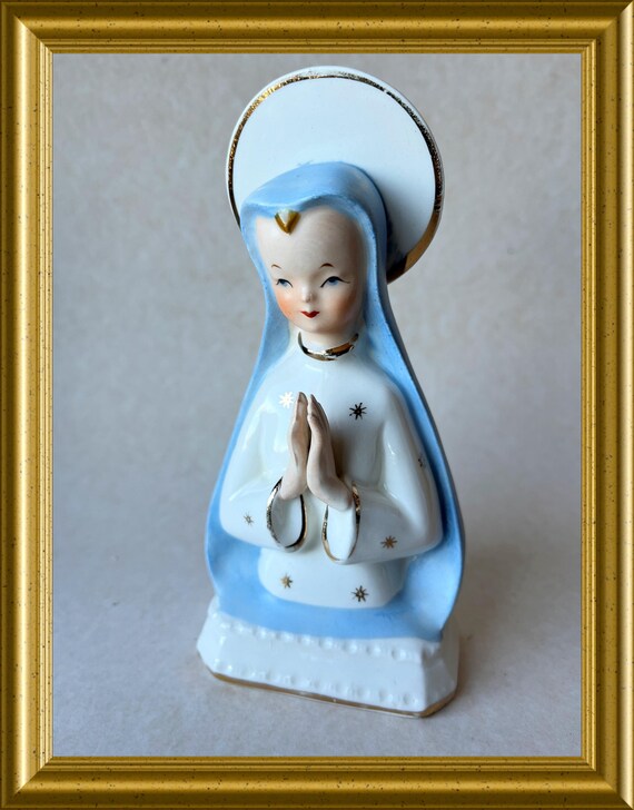 Lovely ceramic Mary bust figurine
