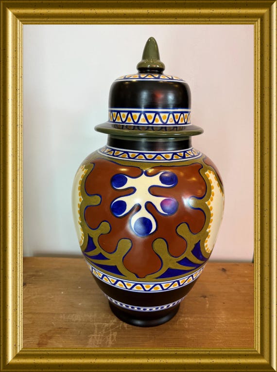 Pickup in Gouda only: Handpainted art pottery lidded vase, PZH Gouda, shipping not available