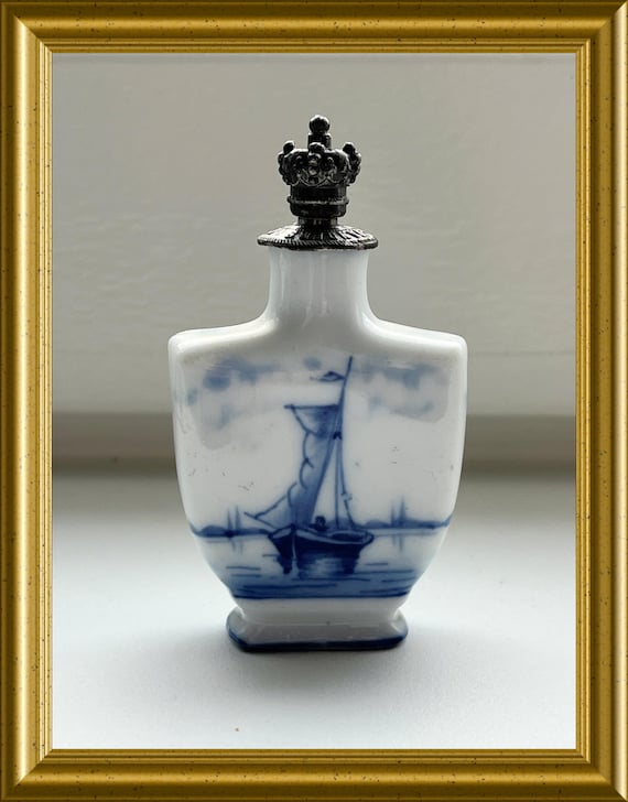 Antique Dutch ceramic perfume bottle: Boldoot, sailing boat