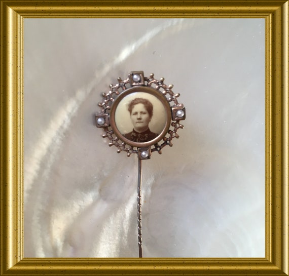 Antique tie pin/ stick pin: portrait lady