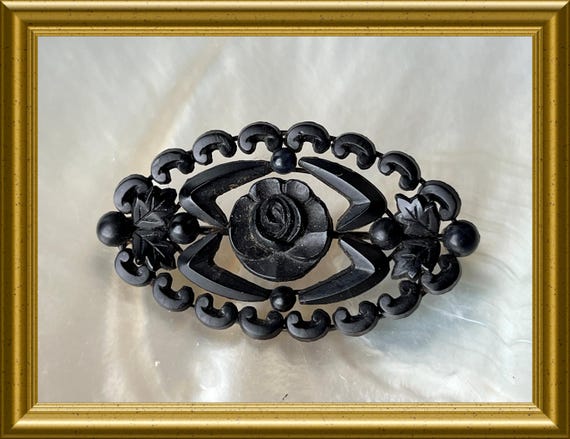 Vintage black mourning brooch: bow
