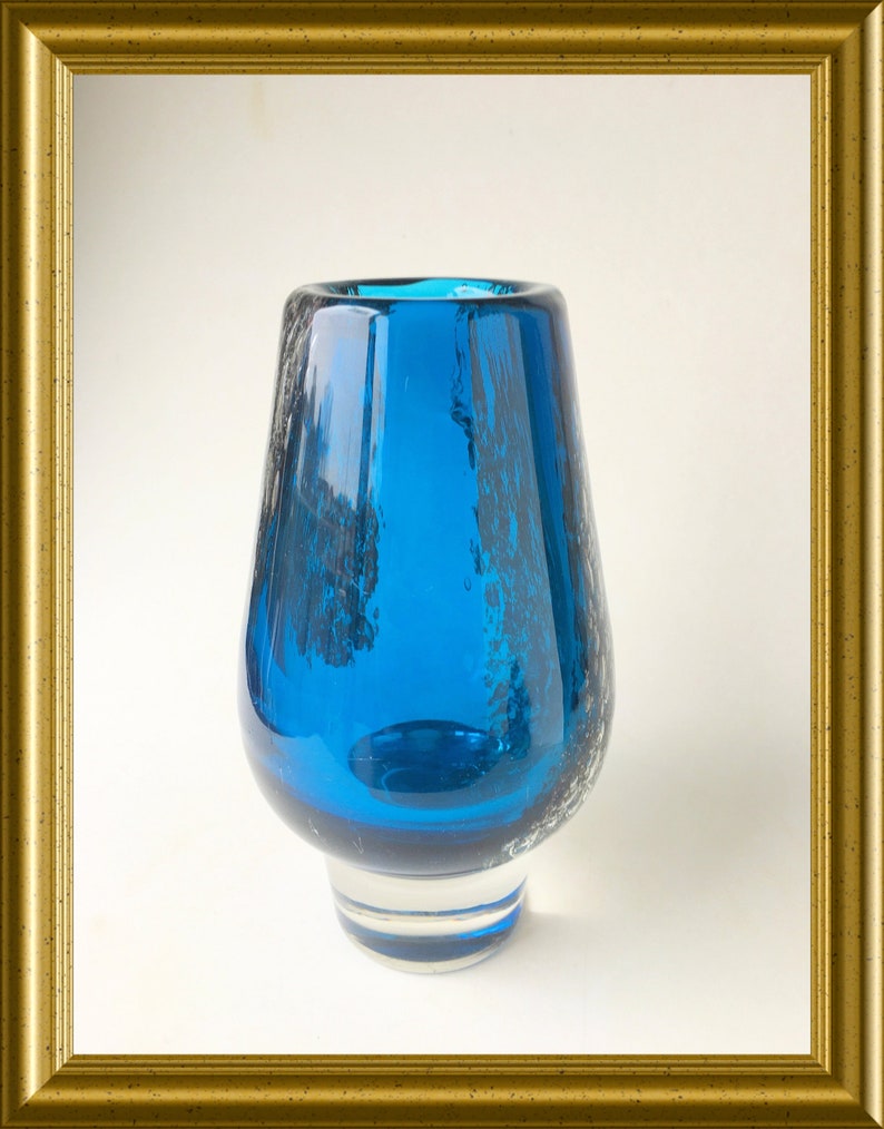 Vintage heavy glass design vase: blue, Heinrich Löffelhardt, Florida, Schott Zwiesel image 7