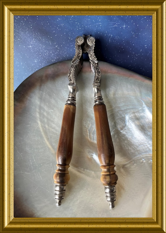 Beautifully crafted antique nutcracker