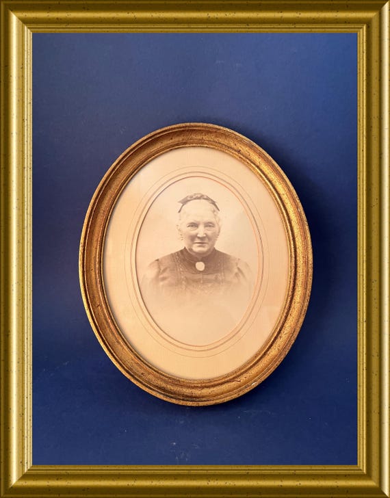 Antique oval frame
