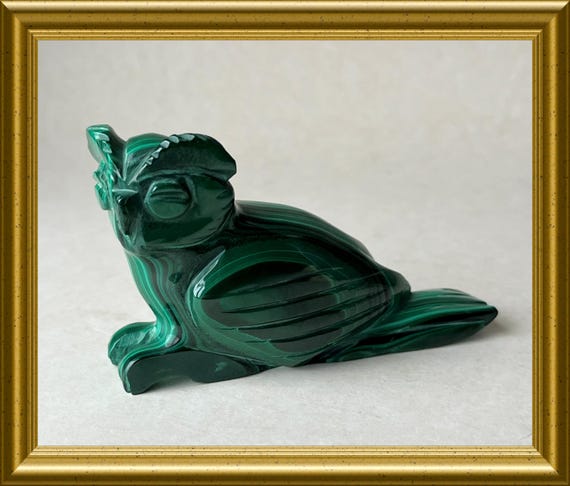 Vintage malachite figurine: owl