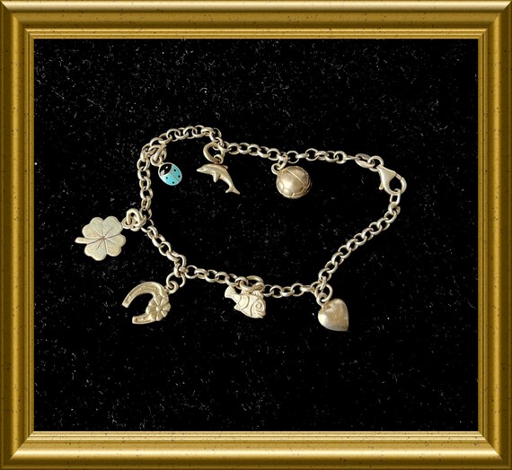 Vintage small silver bracelet with charms: blue ladybug