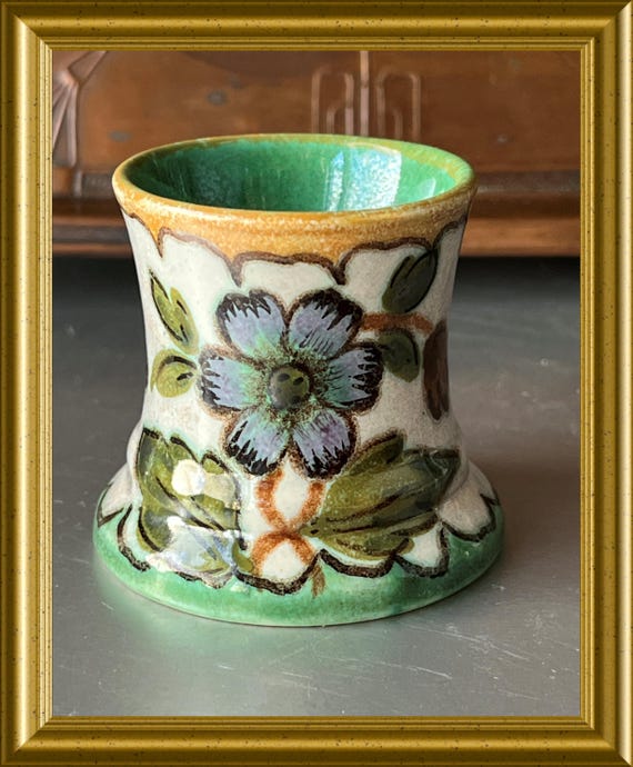 Vintage art pottery match holder with striker:  Gouda art pottery, decoration Polo