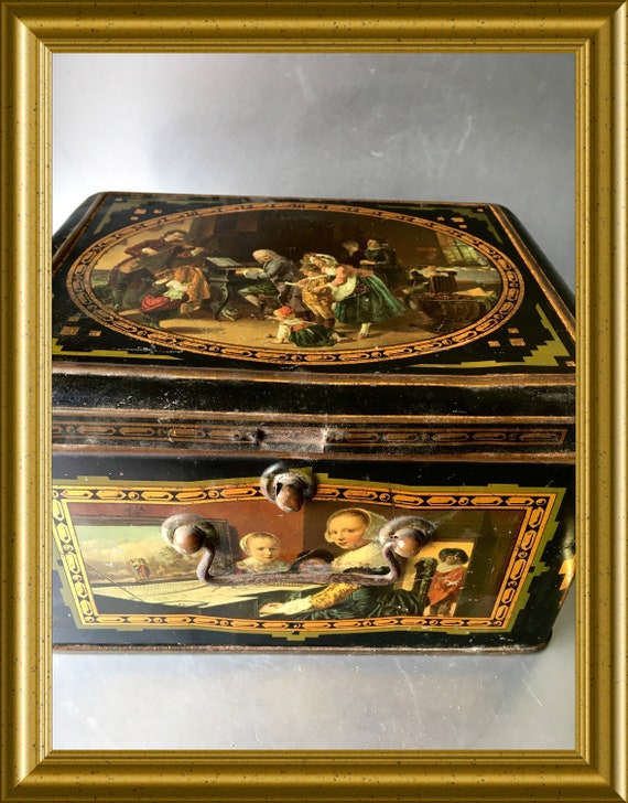 Antique Dutch biscuit tin, people playing music, 20's