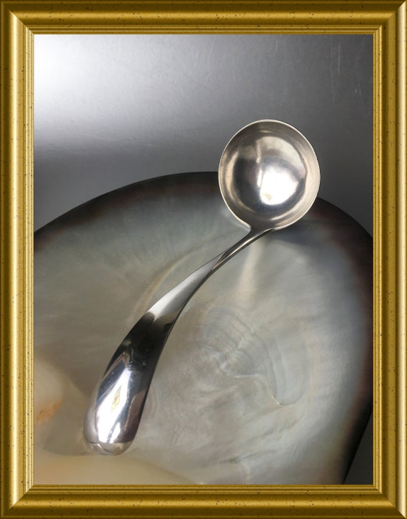 Vintage Dutch silver sauce spoon: J. Schijfsma, Sneek, 1911, Haags Lofje