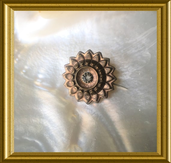 Antique small round brooch