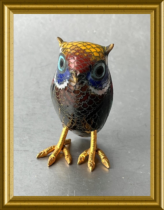 Beautiful small cloisonné statue: miniature bird, owl