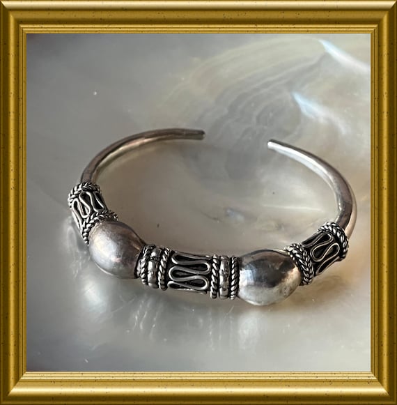 Vintage silver cuff bracelet