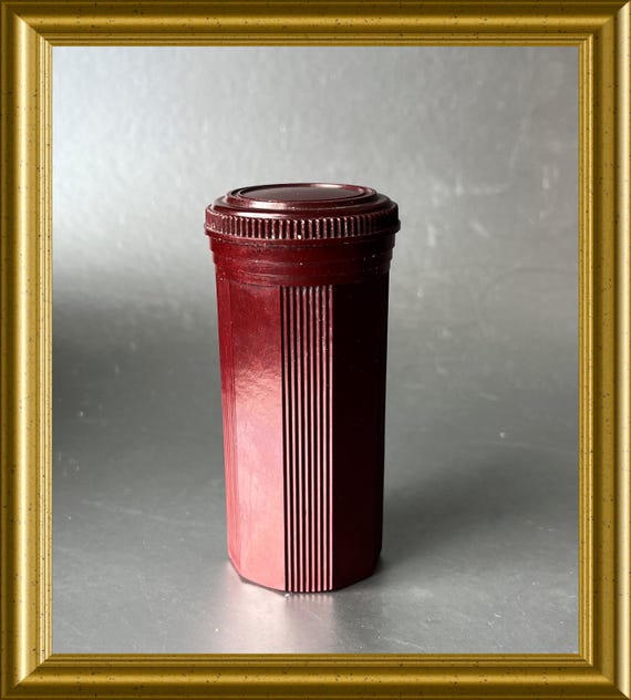 Bakelite box with screw-top lid: shaving soap holder