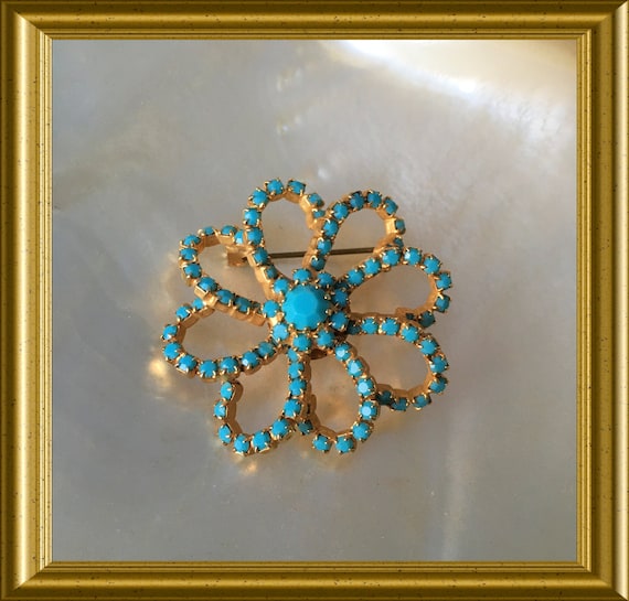 Vintage strass brooch: costume jewelry, turquoise blue stones