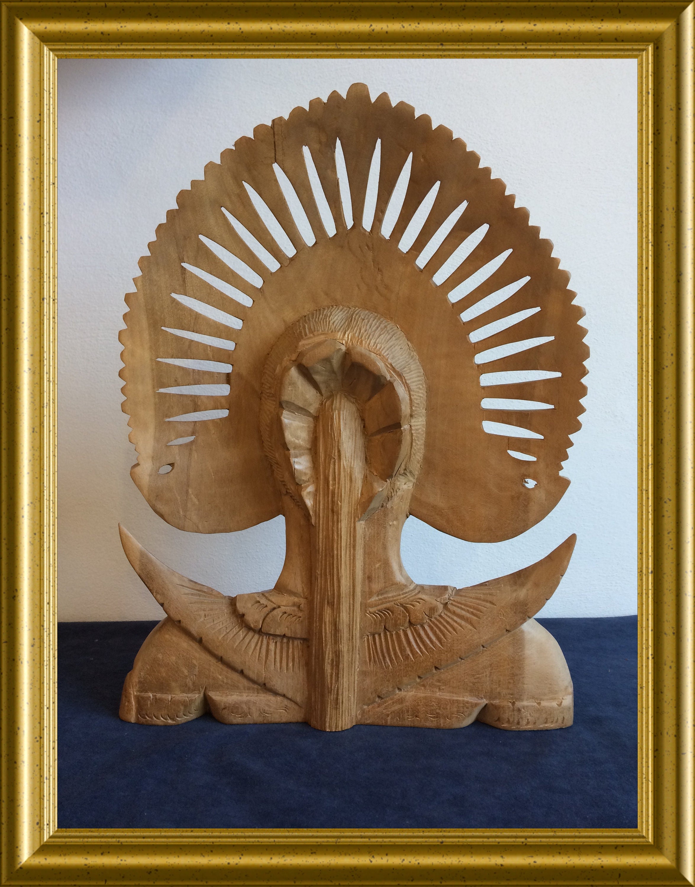 Vintage wooden Bali bust, wood carved figure, Indonesia