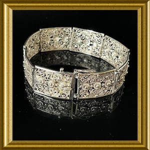 Wunderschönes Silberarmband