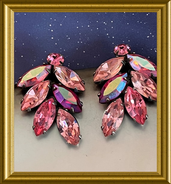 Vintage pink strass clip on earrings