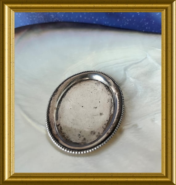 Small silver oval dish, miniature serving plate