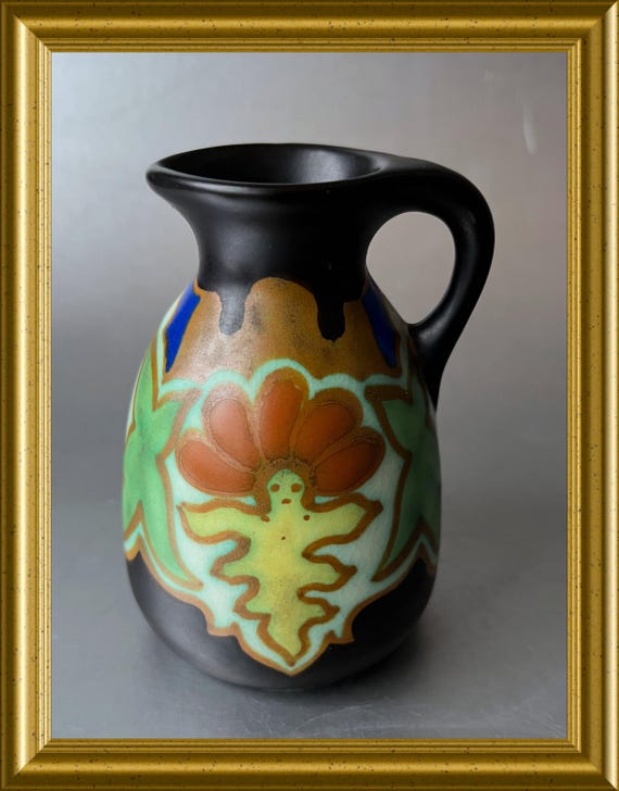 Antique small hand painted jug: Goedewaagen art pottery Gouda