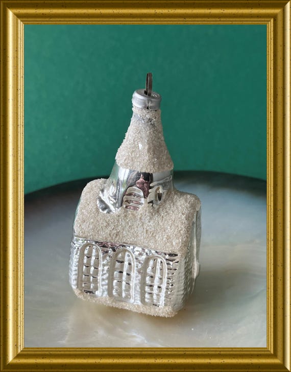 Vintage glass Christmas ornament (nr. 56): silver church