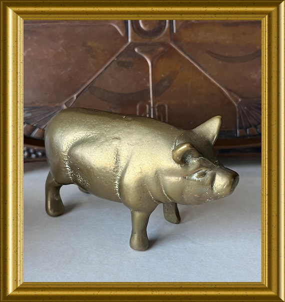 Vintage brass animal figurine:  pig