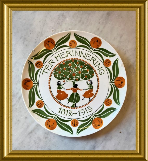 Société Céramique Maastricht Commemorative Plate 1813–1913