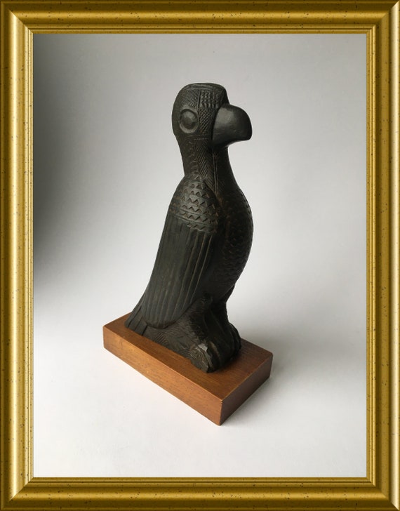 Vintage bird figurine: replica Louvre