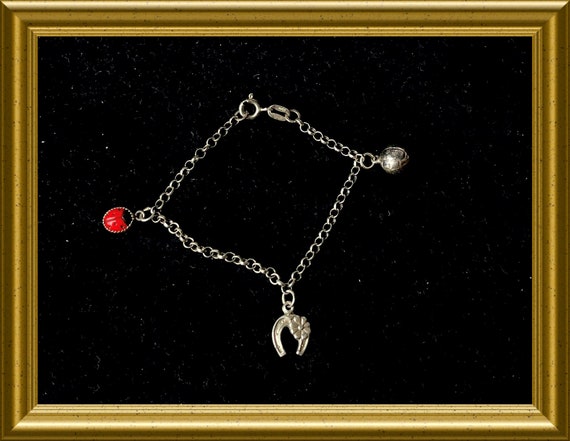 Vintage small silver bracelet with charms: ladybug