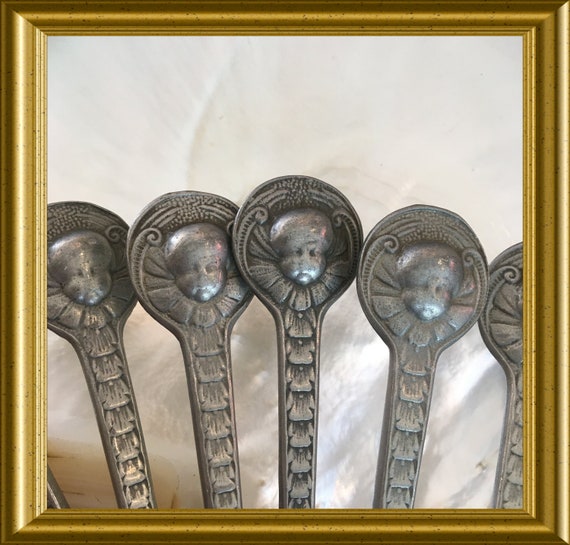 Vintage pewter spoons, 6 pieces