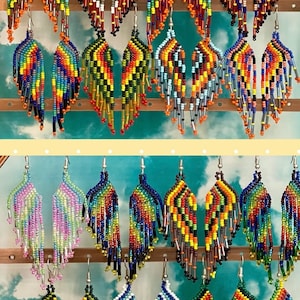 Mexikanische Perlen Flügel Ohrringe, Mexikanische Huichol Ohrringe, Einzigartige Regenbogen Ohrringe, Maya Ohrringe