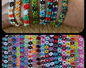 Mexican Beaded Bracelets, Adjustable Beaded Flower Bracelets, Mexican bracelets, Mexican beaded bracelet, Flower bracelet