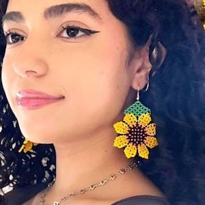 Sunflower Earrings, Beaded Sunflower Large, Mexican Chaquira Earrings Summer Jewelry, Flowers Earrings, Girasoles
