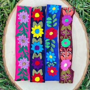 Mexicaanse geborduurde hoofdbanden, haaraccessoire inheems Maya-ontwerp, kleurrijke hoofdband, ambachtelijke hoofdelastiekje, geborduurde bloemen.
