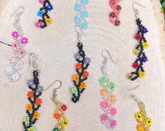 Huichol Flower Beaded Dangle Earrings: Indigenous Mexican Jewelry