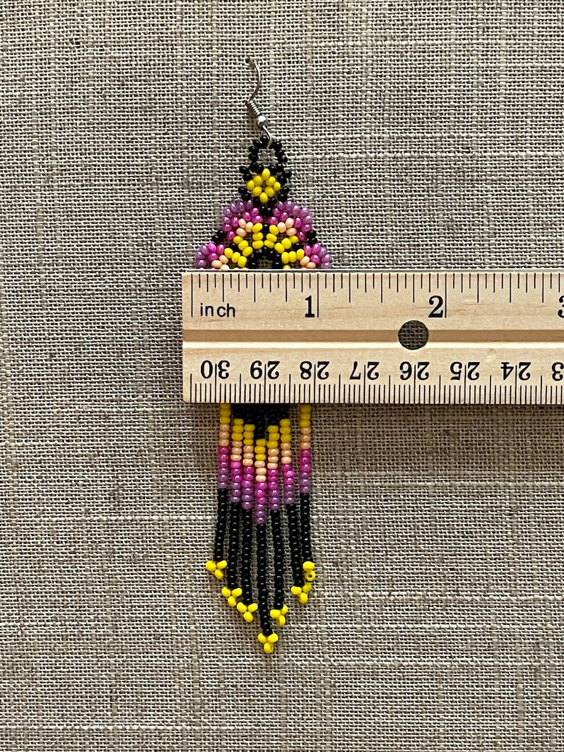 Unique Mexican Flower Beaded Dangle Earrings/Multicolored/ Chaquira imagem 3