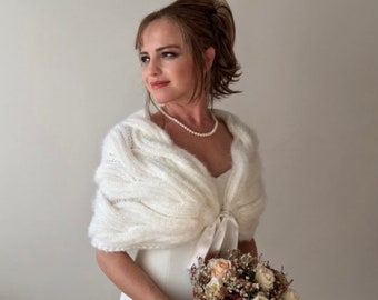 Winter Wedding Shawl, Bridal Bolero, Bridesmaid Shrug, Bride Ivory Cape, Bridal Scarf, Wedding Shawl, Evening Wrap, Wedding Coverup