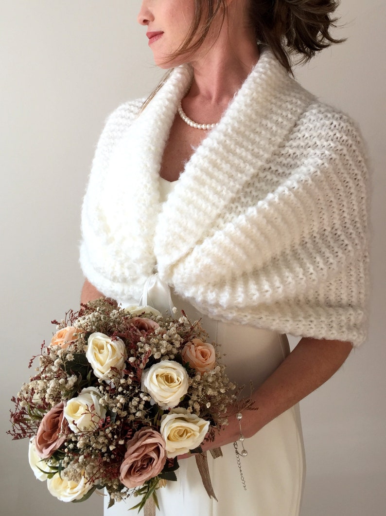 Châle de mariage, wrap nuptial ivoire, écharpe crème, étole de soirée, étole de laine tricotée, mohair, cadeau de demoiselle d'honneur, mariage automne hiver, oversize image 5