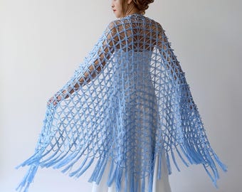 Châle de soirée bleu clair, châle bleu ciel en dentelle transparente avec franges triangulaires, écharpe de mariage en résille fait main