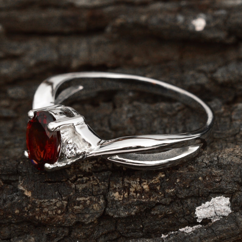 Gift For Her Solid 925 Silver Minimalist Ring Natural Red Garnet Ring Everyday Wear Anniversary Ring Zircon Accented Promise Ring Band