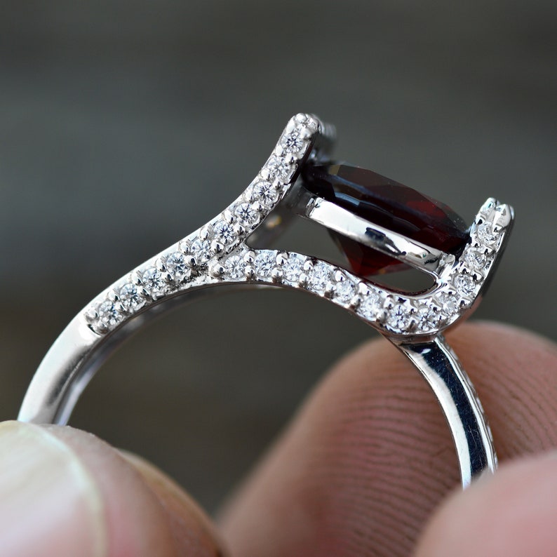 Xmas Gift For Her White Zircon Accented Natural Red Garnet Engagement Ring Dainty Promise Ring Solid 925 Silver Statement Ring