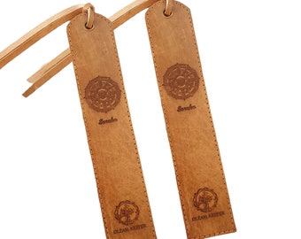 Paar handgefertigte Lesezeichen aus Leder mit DreamKeeper-Sonnendesign – Sorcha