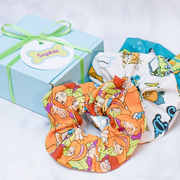 Cartoon Dog Mystery Show Scrunchies with Box & Custom Tag, Hair Ties, Accessories, Handmade, Gift, Ponytail, TV, Ghosts, Doo, Kids Character