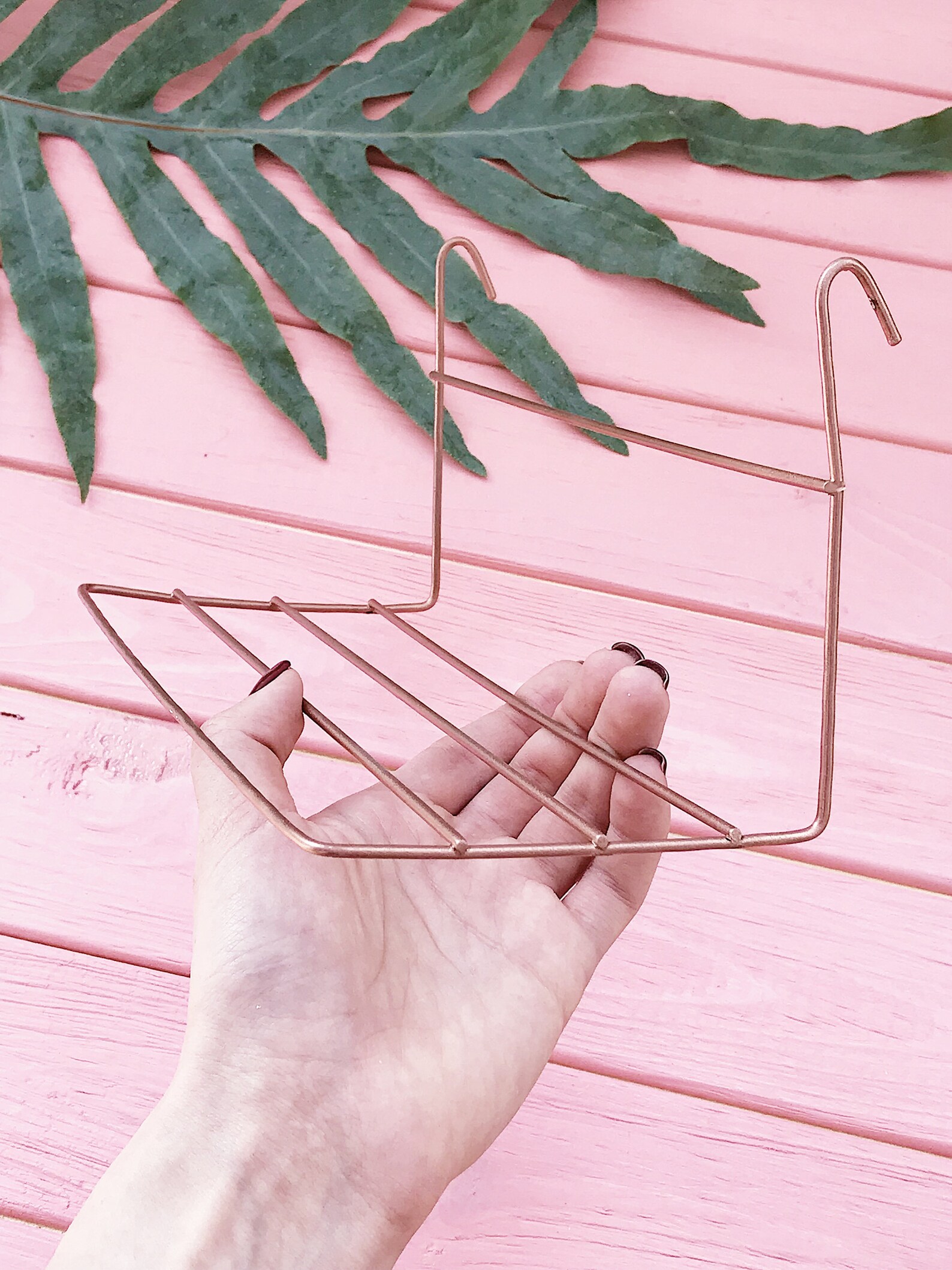 Rose Gold Shelf, Copper Shelf Wire Wall Grid, Small Shelf Wire Memo