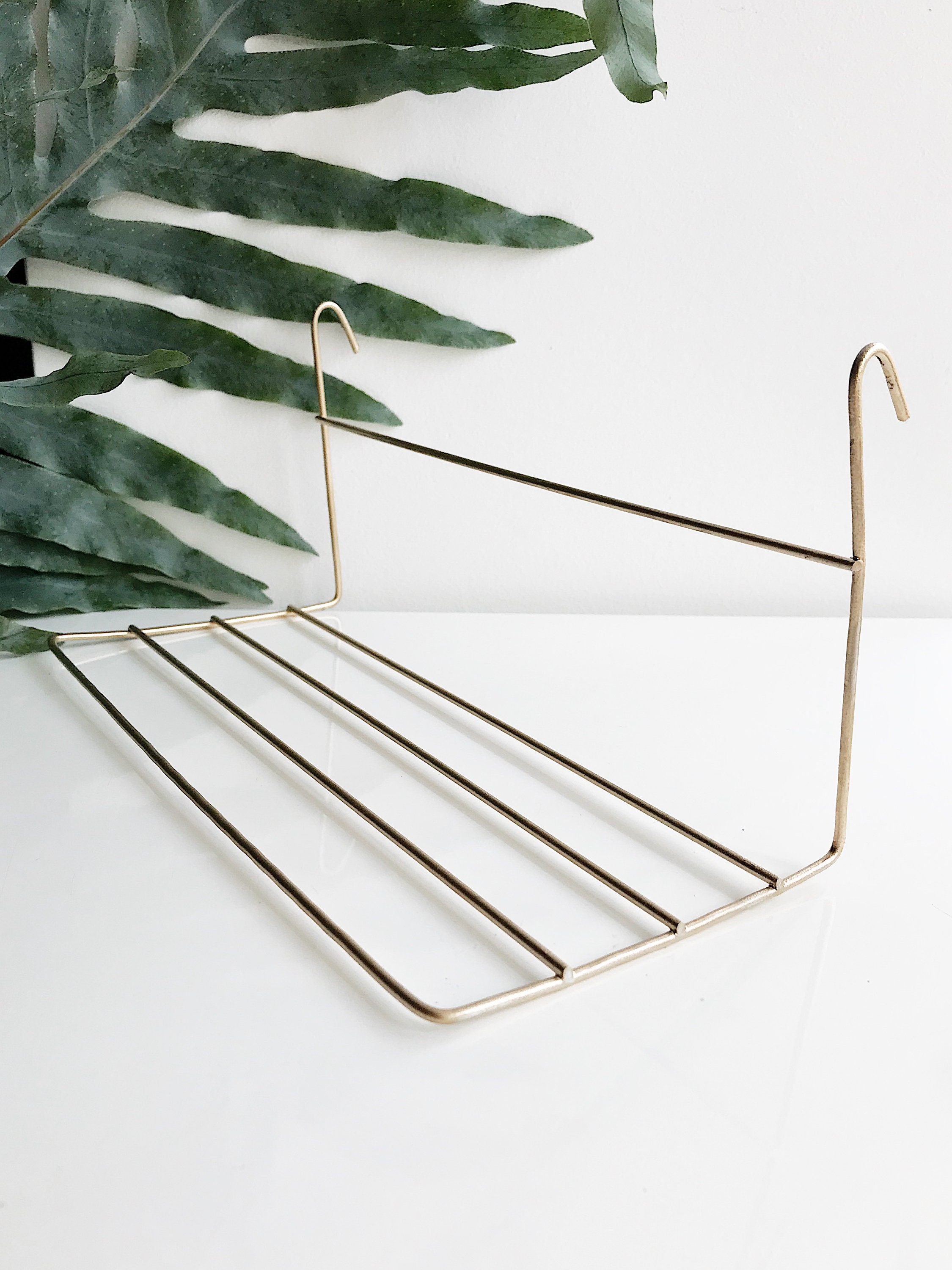 Gold Shelf, Shelf Wire Wall Grid, Small Shelf Wire Memo Board, Metal