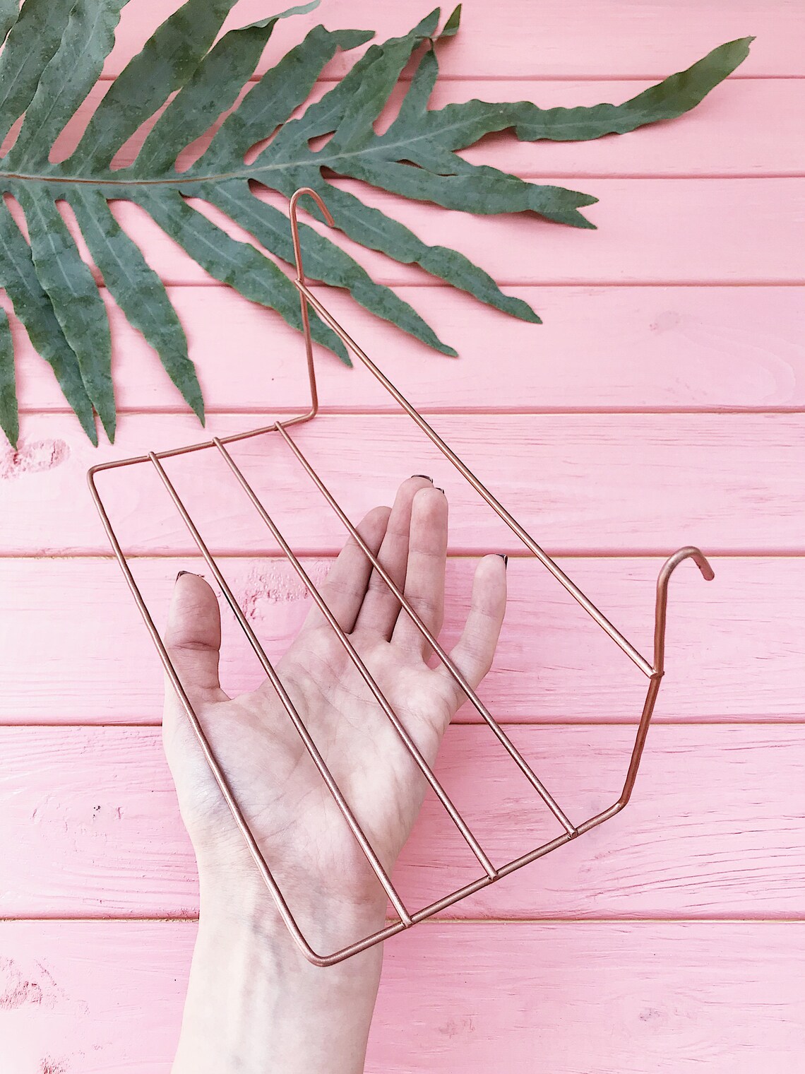 Rose Gold Shelf, Copper Shelf Wire Wall Grid, Small Shelf Wire Memo