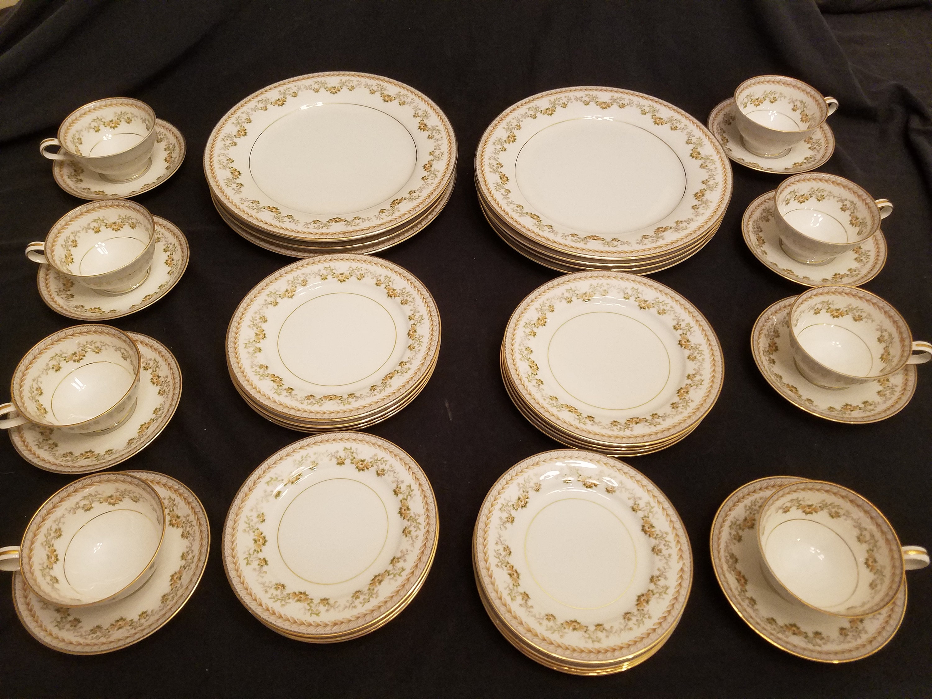 Noritake Shelburne China Pattern 5316 40 Pieces Service Etsy