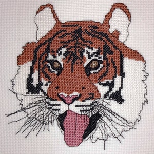 Tiger face modern counted cross stitch pdf pattern chart instant download 8&quot; x 8&quot; big cat animal realistic embroidery gift roar wildlife zoo