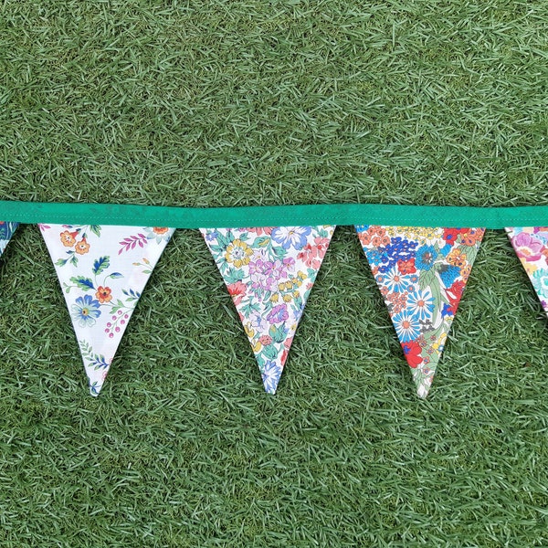 Liberty Handmade Fabric Bunting Red/Pink, Green/Blue & Orange/White Small Floral Design Prints 18 Double-Sided Small/Mini Flags