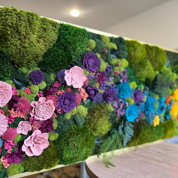 Floral Moss Wall Art: Preserved Moss, sola wood flowers, Hydrangeas, Home Decor