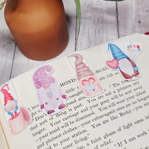 Magnetic Bookmark Set, Gnome Valentine&#39;s Day, Gnome Heart, Spring Bookmark, Page Marker, Journal Bookmark, Book Gift, Best Friend Gift